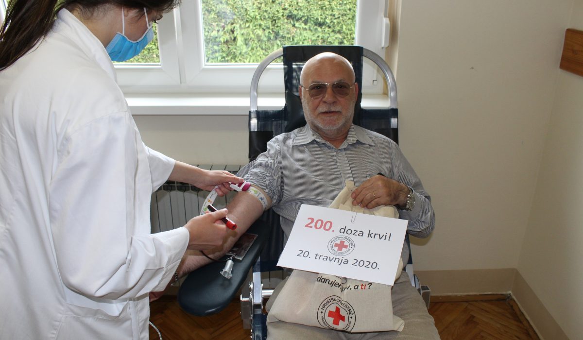 Stjepan Lončar dobrovoljni darivatelj krvi