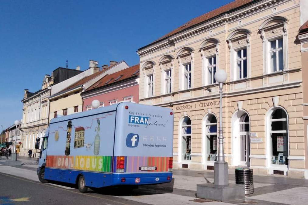 Koprivnička knjižnica Fran Galović Koprivnica i Bibliobus