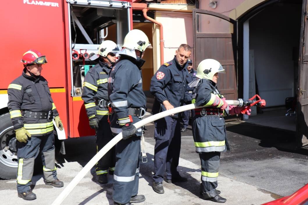 Osposobljavanje za vatrogasne dočasnike u Koprivnici