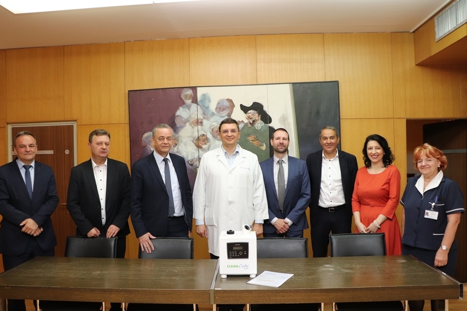 Koprivničkoj bolnici 'Dr. Tomislav Bardek' uručen vrijedan uređaj za 3D dezinfekciju prostora