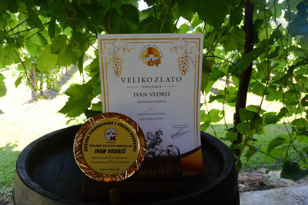 Diploma Ivanu Vedrišu za mješavinu vina