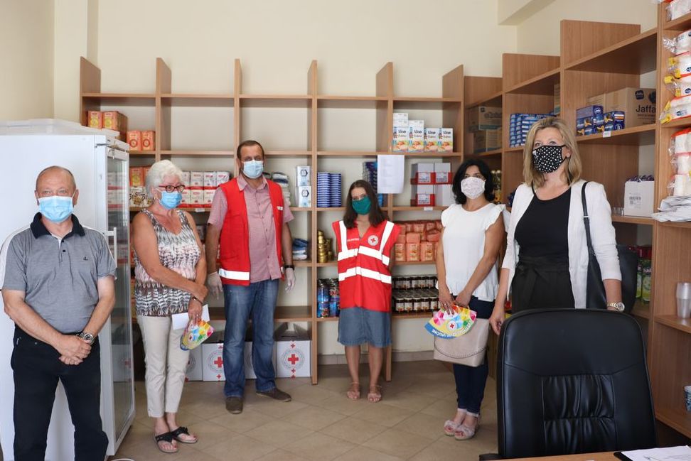 Gradski vijećnici Socijalnoj samoposluzi koprivničkog Crvenog križa donirali 2.100 kuna