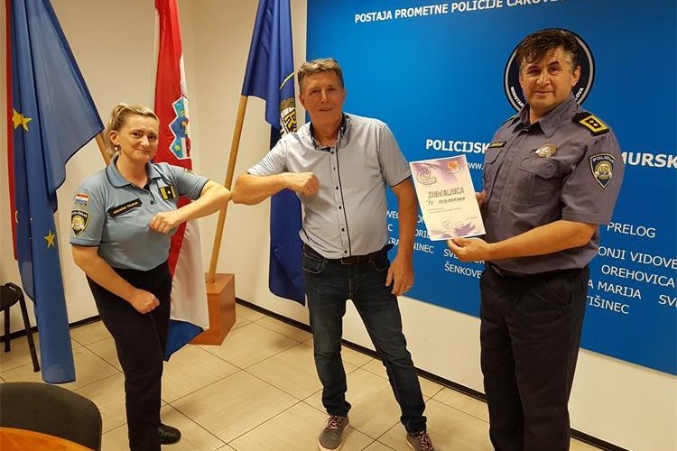 Međimurski policajci skupili stotinjak kilograma plastičnih čepova u humanitarne svrhe