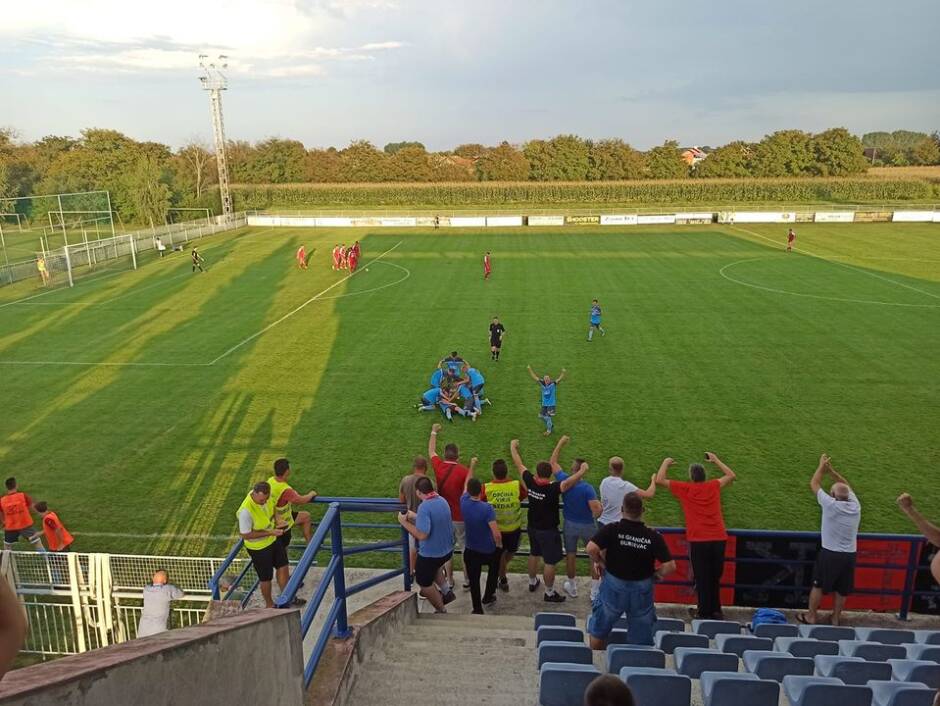 Slavlje igrača i navijača Graničara iz Đurđevca