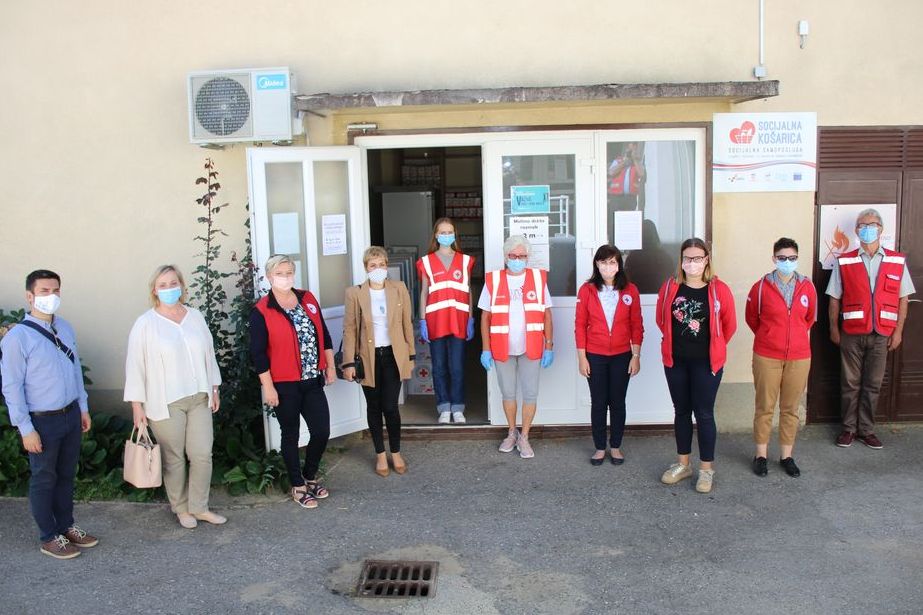 Koprivnički Crveni križ podijelio pakete u sklopu obilježavanja manifestacije Hrvatska volontira