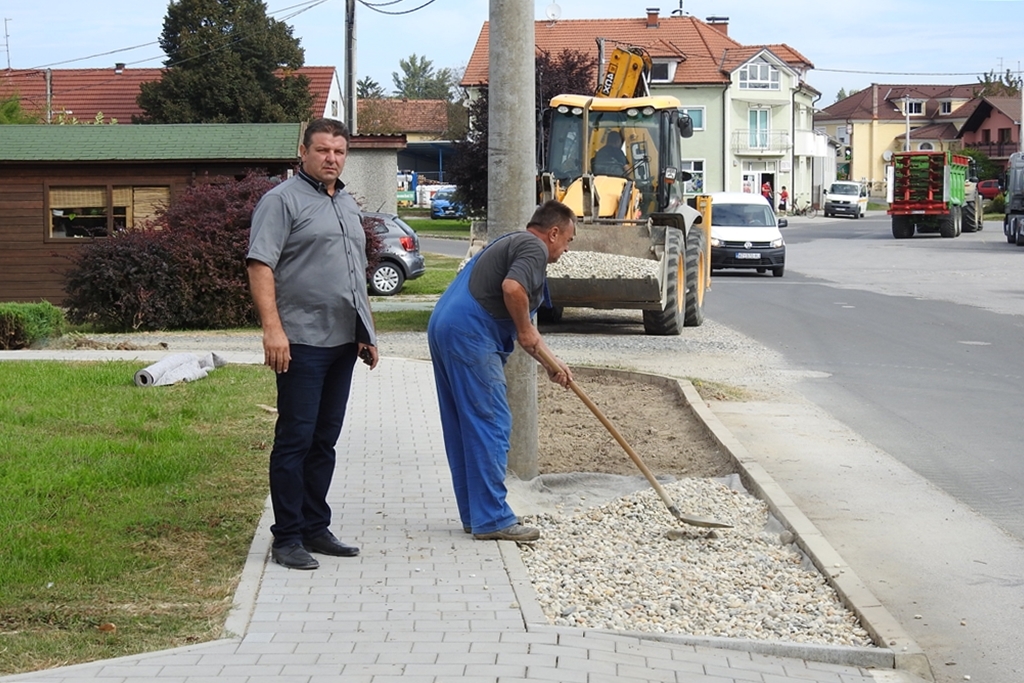 Načelnik Općine Veliki Bukovec Franjo Vrbanić u obilasku radova