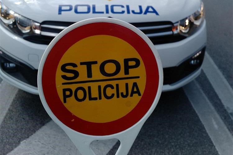 Stop policija