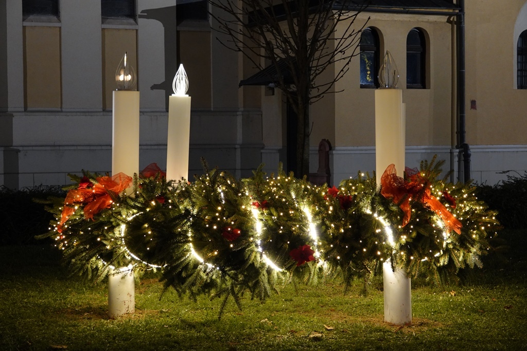 Adventski vijenac u Đurđevcu