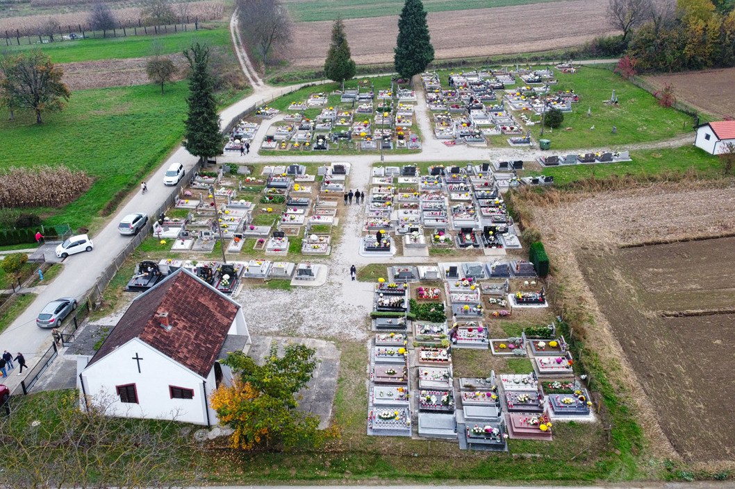 Seosko groblje na području Rasinje