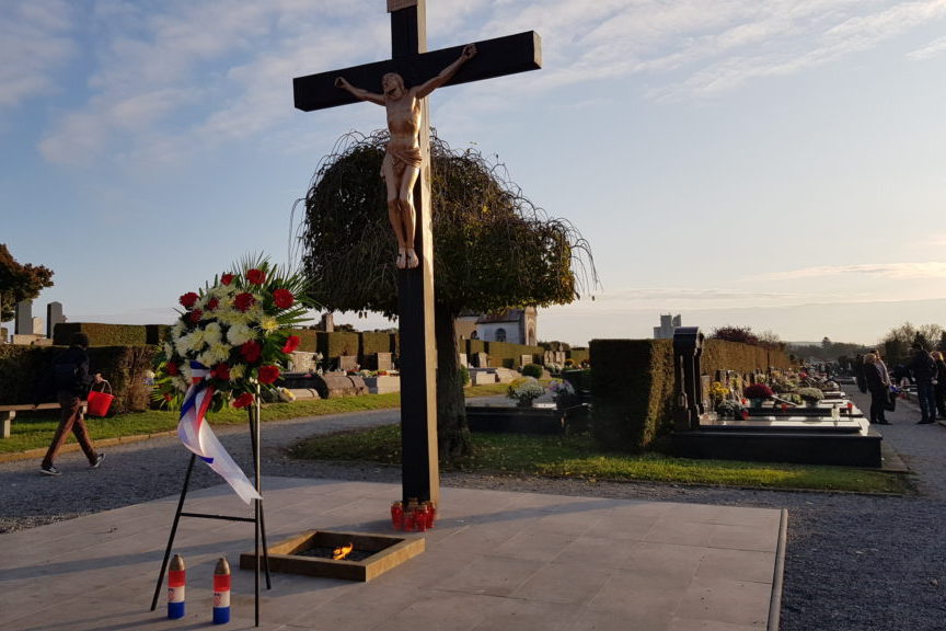 Na đurđevačkom groblju povodom blagdana Svih svetih i Dušnog dana položen vijenac i zapaljene svijeće