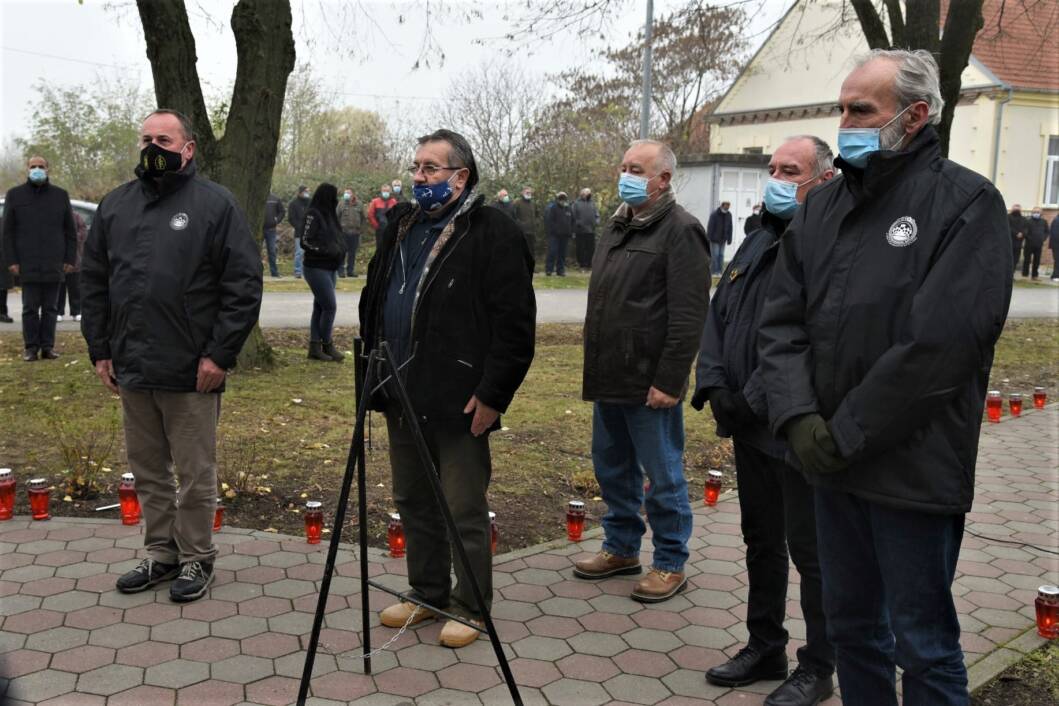 Koprivnički ratni veterani na komemoraciji u Laslovu