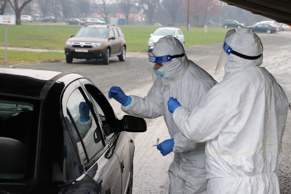 Drive in testiranje na koronavirus na koprivničkom sajmištu