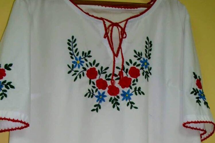 Bluze izvezene u sklopu Projekta Tradicija đurđevačkog veza