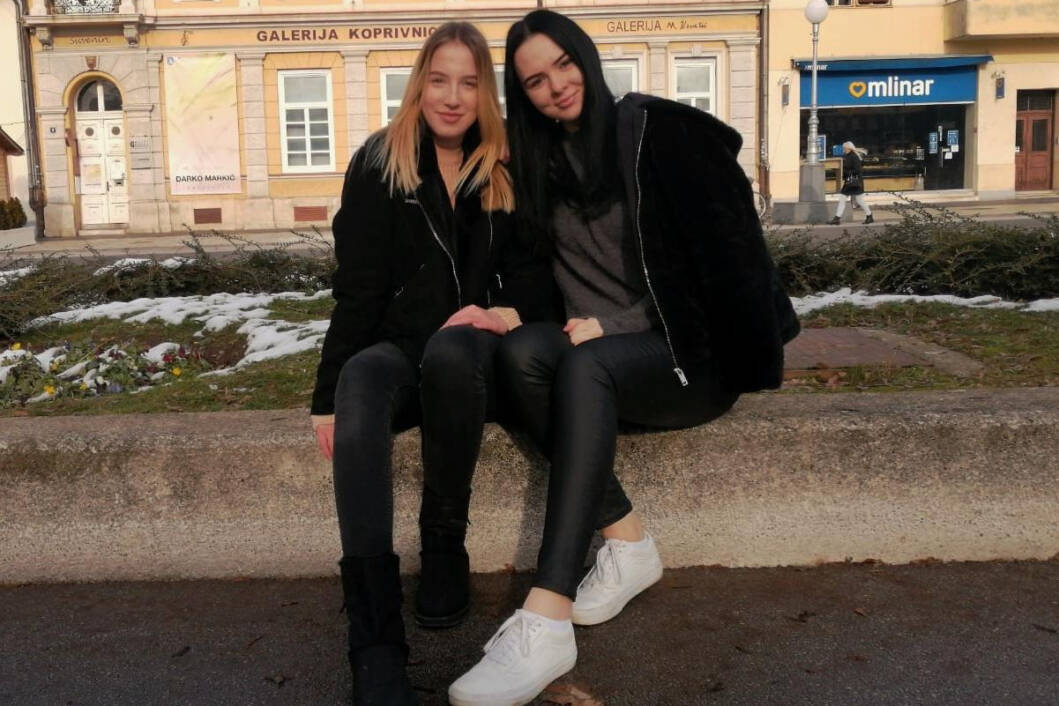 Melissa Rusan i Sara Sabolović