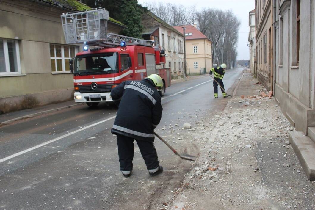 Vatrogasci na intervenciji u Glini