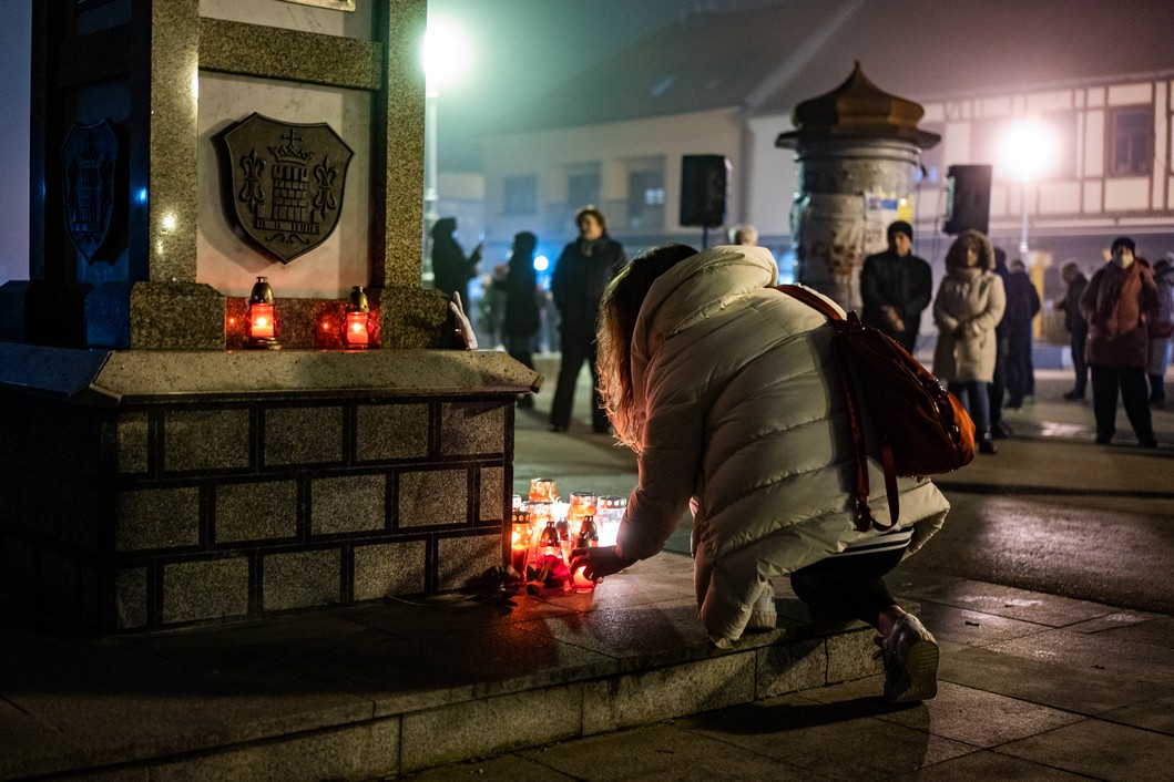 Koprivničanci se opraštaju od Balaševića // Foto: Luka Krušec / LuMedia