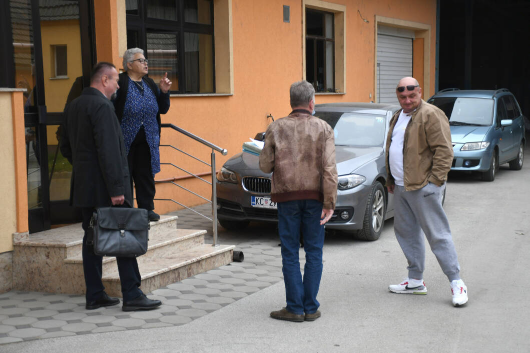 Bezuspješan pokušaj ovrhe na imanju Dragutina Čižmaka Ambasadora u Đelekovcu