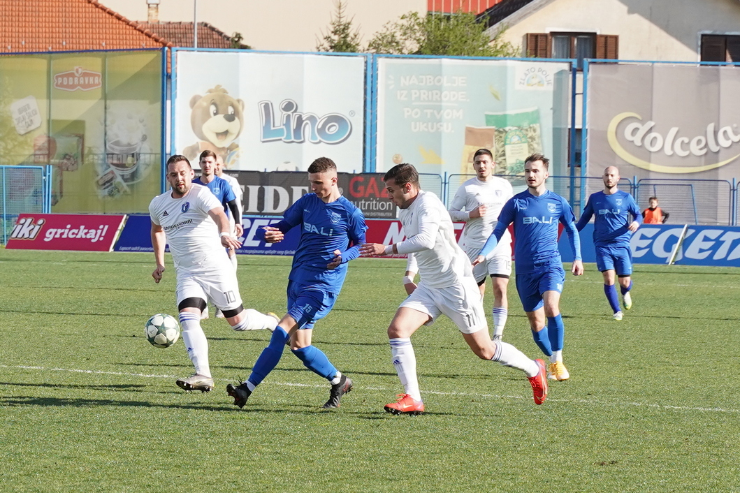 Detalj s utakmice između Tehnike Koprivnice i Slatine