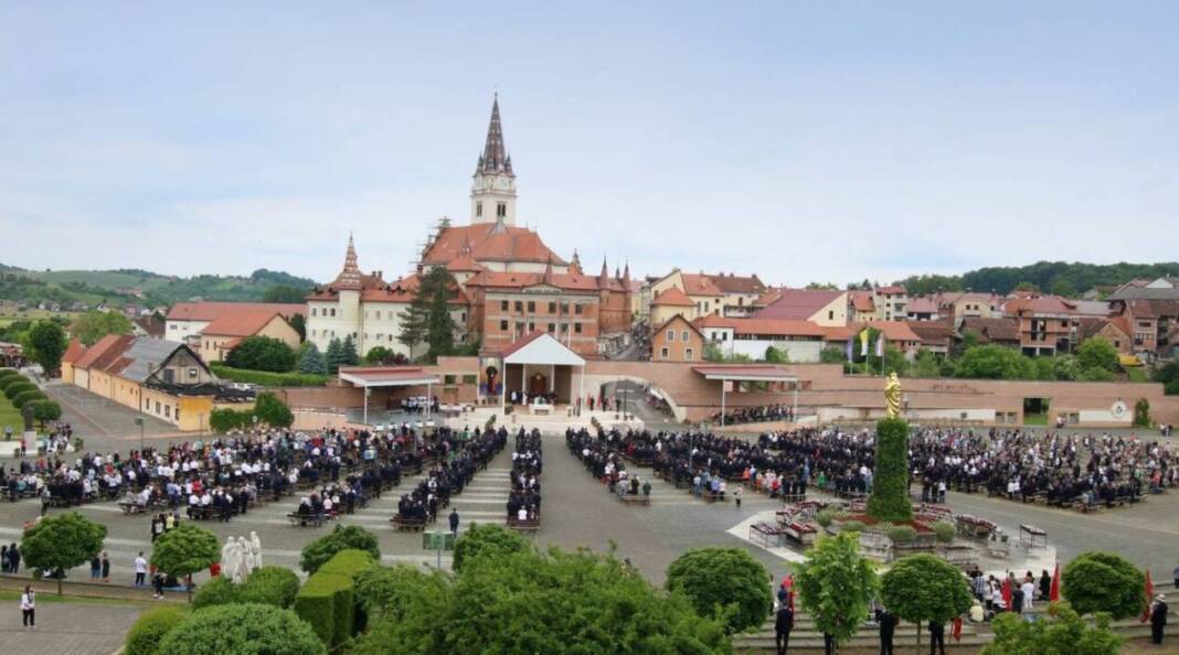 Hodočašće vatrogasaca u Mariju Bistricu