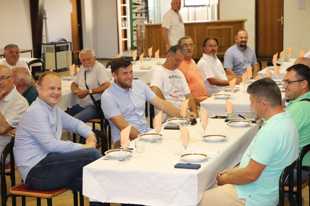 Skupština udruge vinogradara i voćara koprivničkog kraja Fran Galović