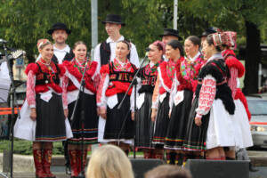 Članovi Folklornog ansambla Koprivnica