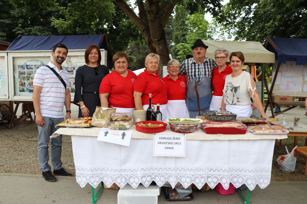 Izložba domaćih kolača