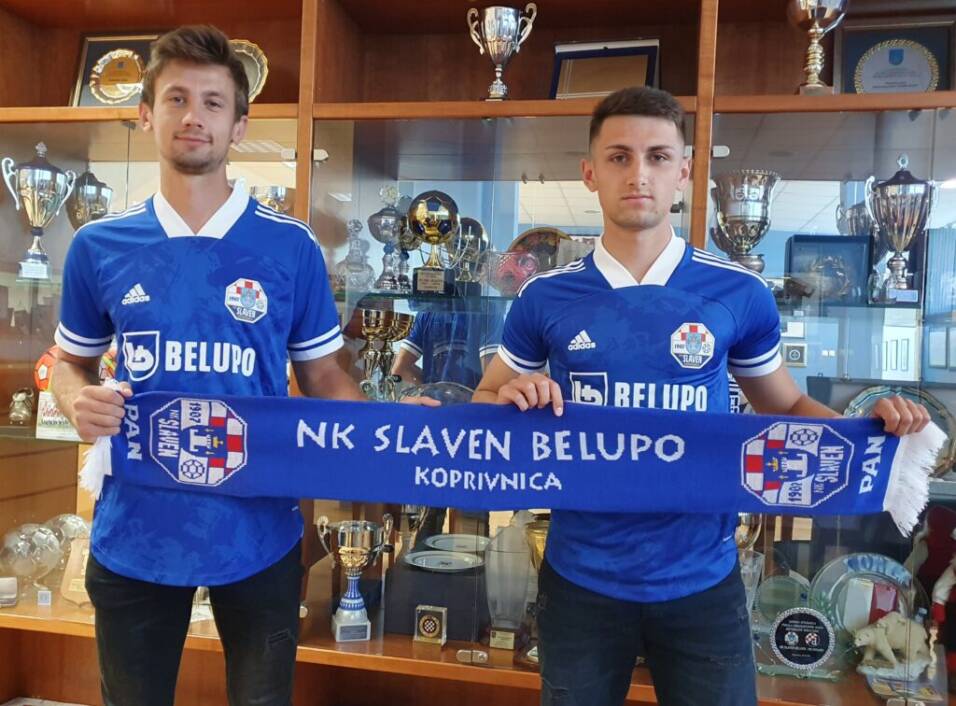 Mateo Kocijan i Mihael Mlinarić u dresu Slavena Belupa