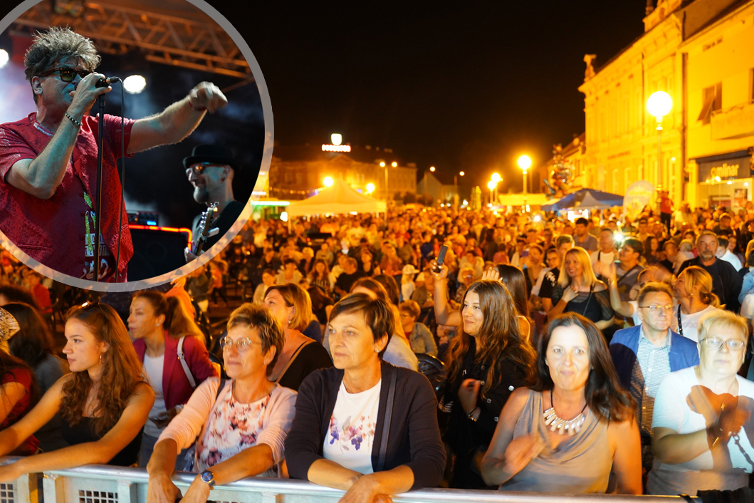 Crvena jabuka u Koprivnici // Foto: Luka Krušec / LuMedia