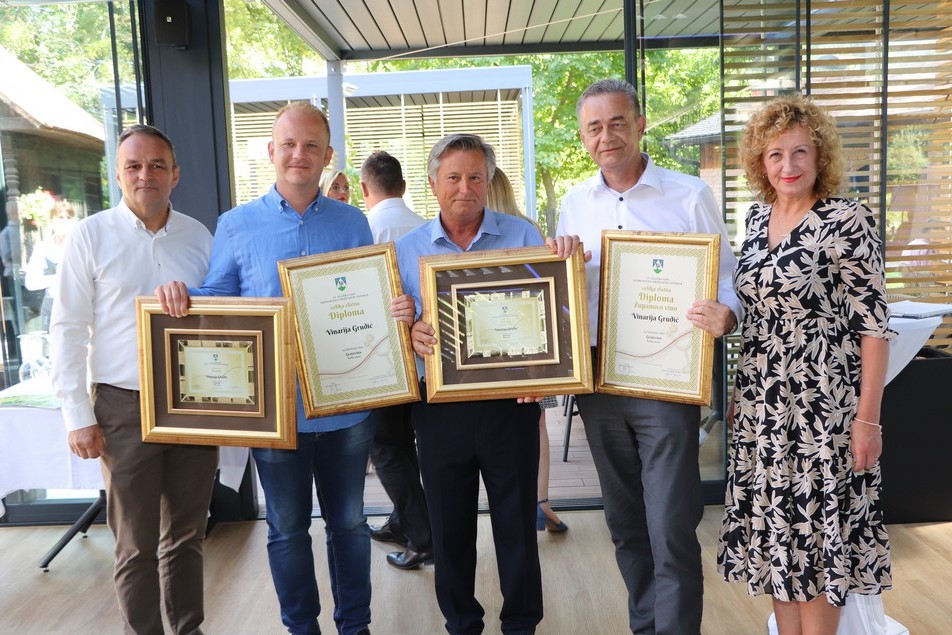 Ratimir Ljubić, Mišel Jakšić, Marijan Grudić, Darko Koren i Ljiljana Šapina