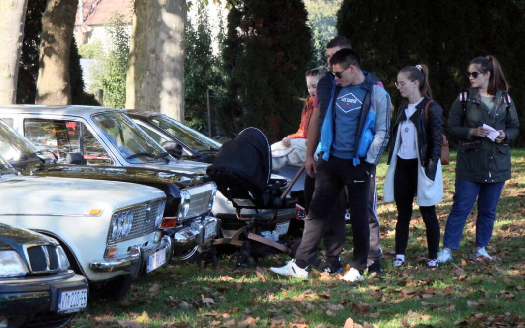 Izložba oldtimera u Podravskim Sesvetama