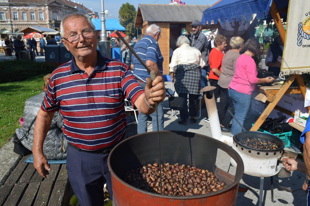 Udruga umirovljenika Matice Općine Rasinja sudjelovala na Podravskim motivima