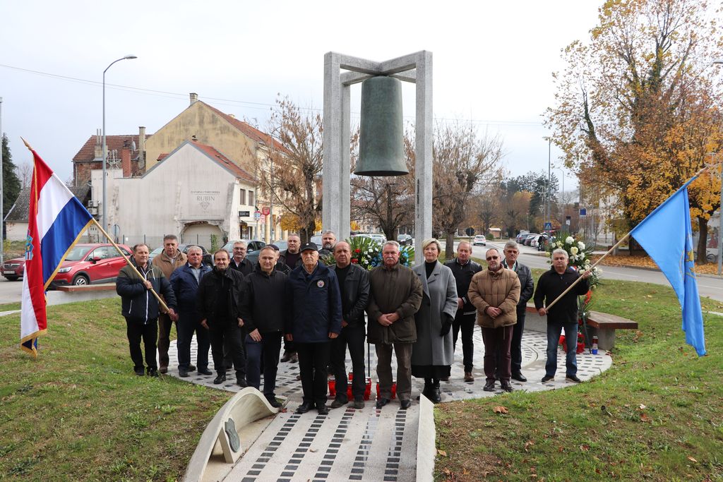 'Bumbari' 30 godina od odlaska na bojišnicu