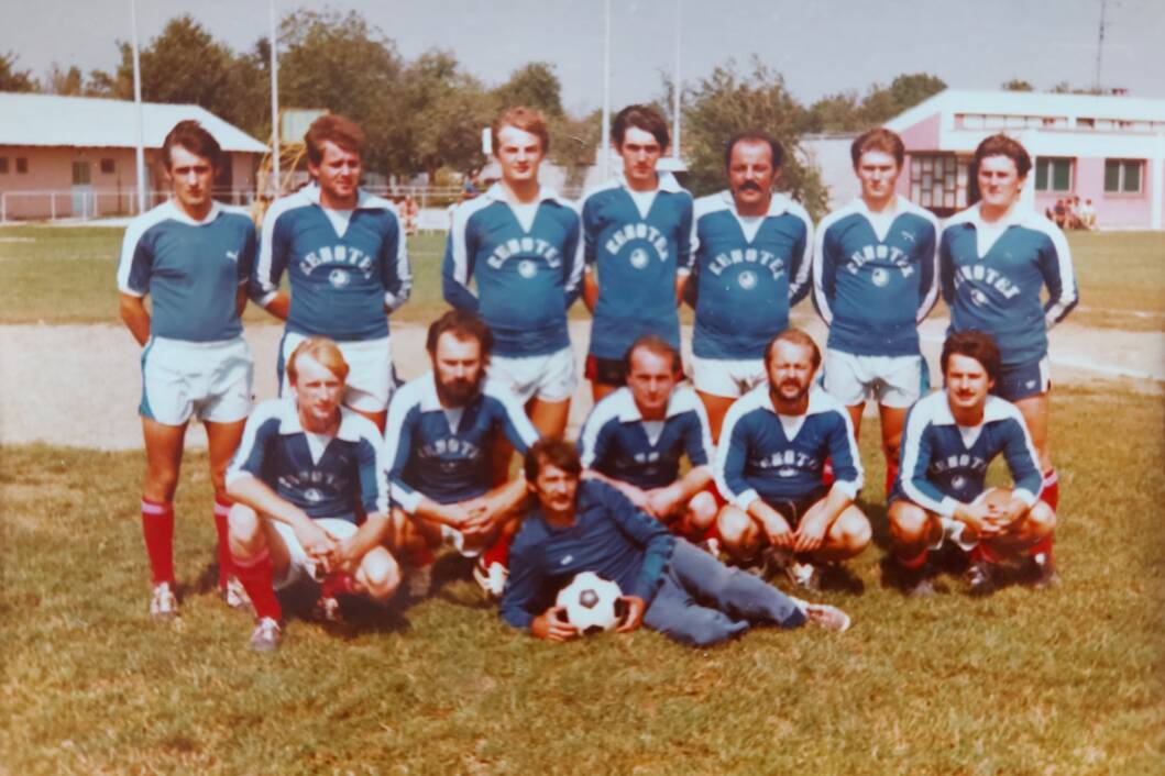 Nogometna momčad tvrtke Renotex iz Koprivnice 1980-ih