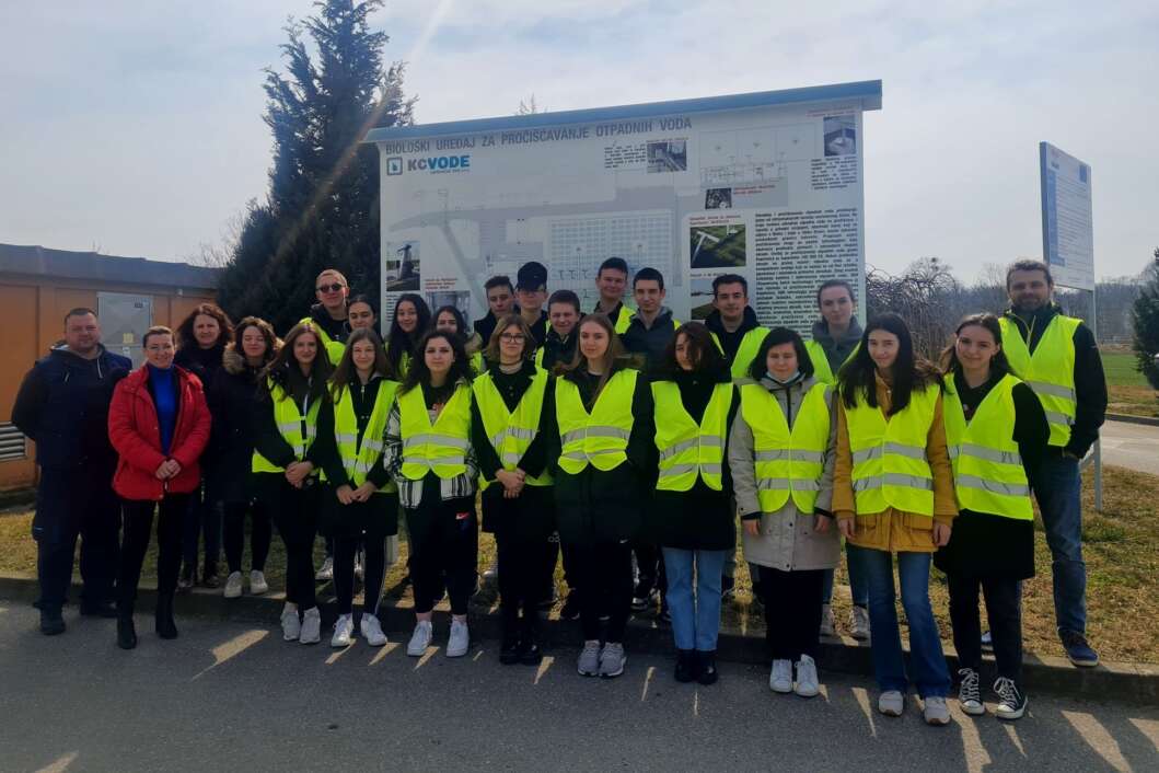 Koprivnički gimnazijalci na pročistaću u Herešinu