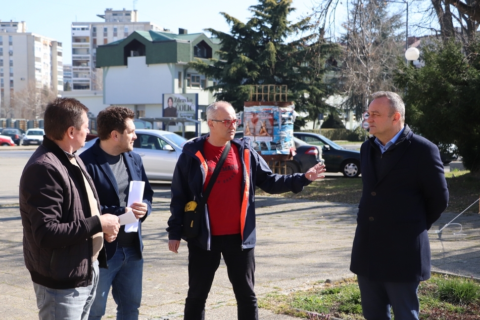 Obilazak šatora za prihvat raseljenih osoba na željezničkom kolodvoru u Koprivnici