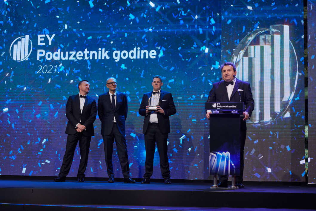 Stiven Toš i Miljenko Borščak (desno) dobitnici su nagrade EY Poduzetnik godine 2021.