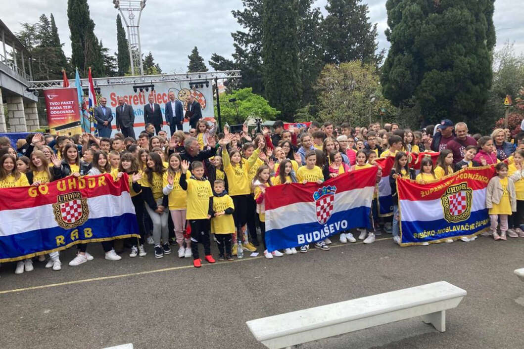 Susret djece hrvatskih branitelja u Crikvenici