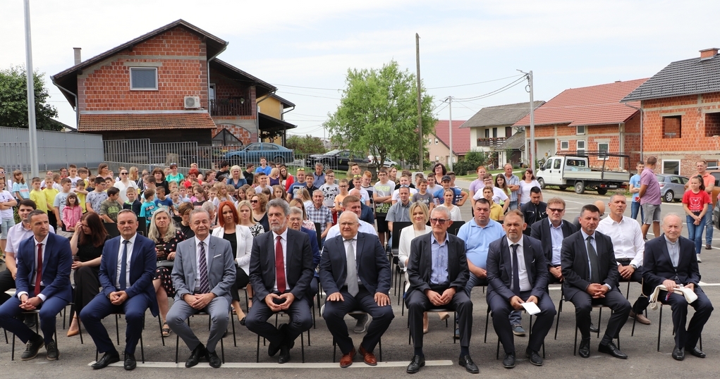 Otvorenje nove školsko sportske dvorane u Svetom Ivanu Žabnu