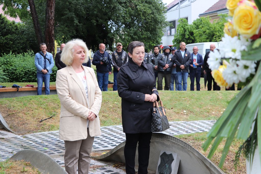 Polaganje vijenaca povodom Dana državnosti