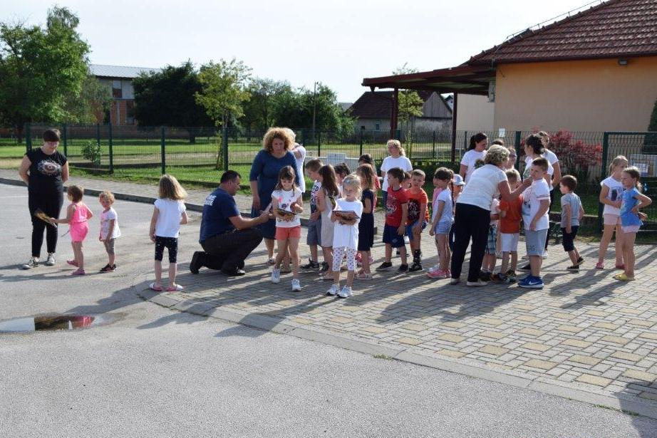 Evakuacijska vježba u dječjem vrtiću Dabrić