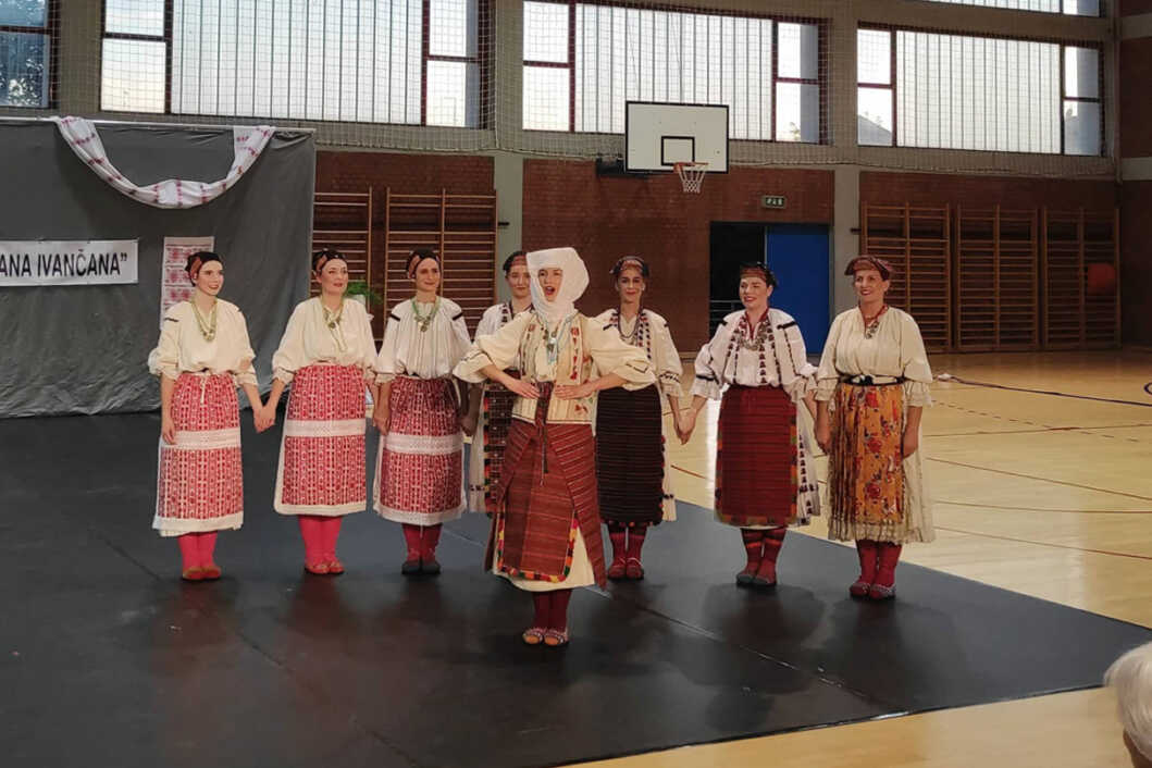 Koncert Zagrebačkog folklornog ansambla dr. Ivana Ivančana u Molvama