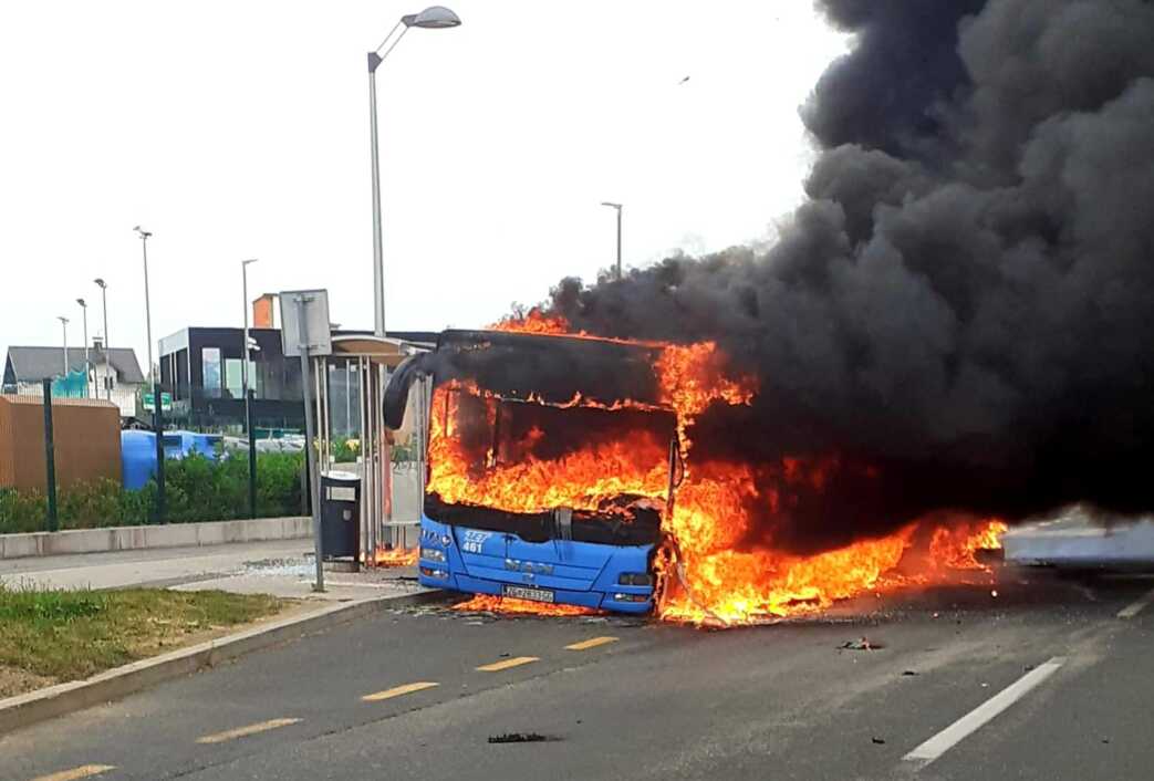 Požar autobusa