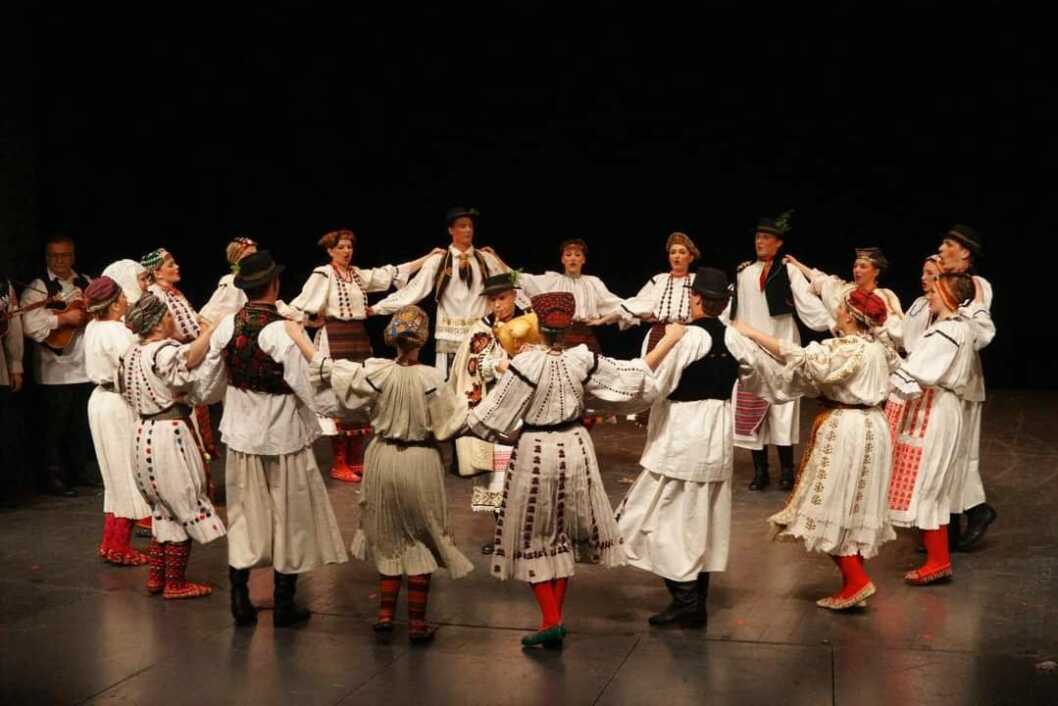 Zagrebački folklorni ansambl dr. Ivana Ivančana