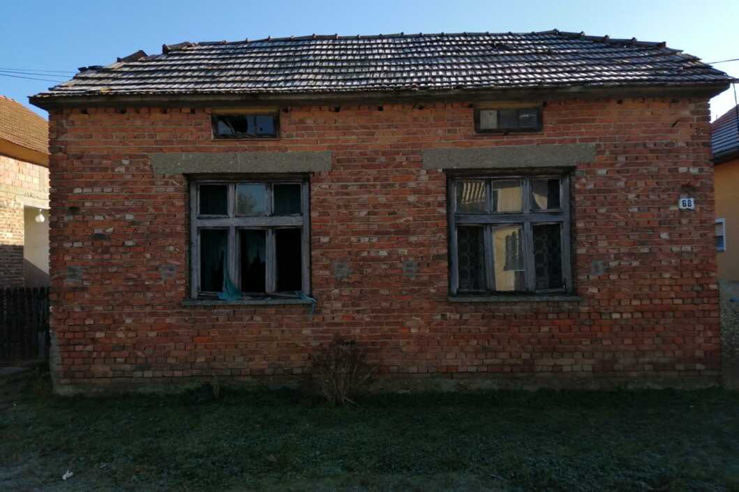 Rušenje dotrajalih objekata na području Koprivničkog Ivanca