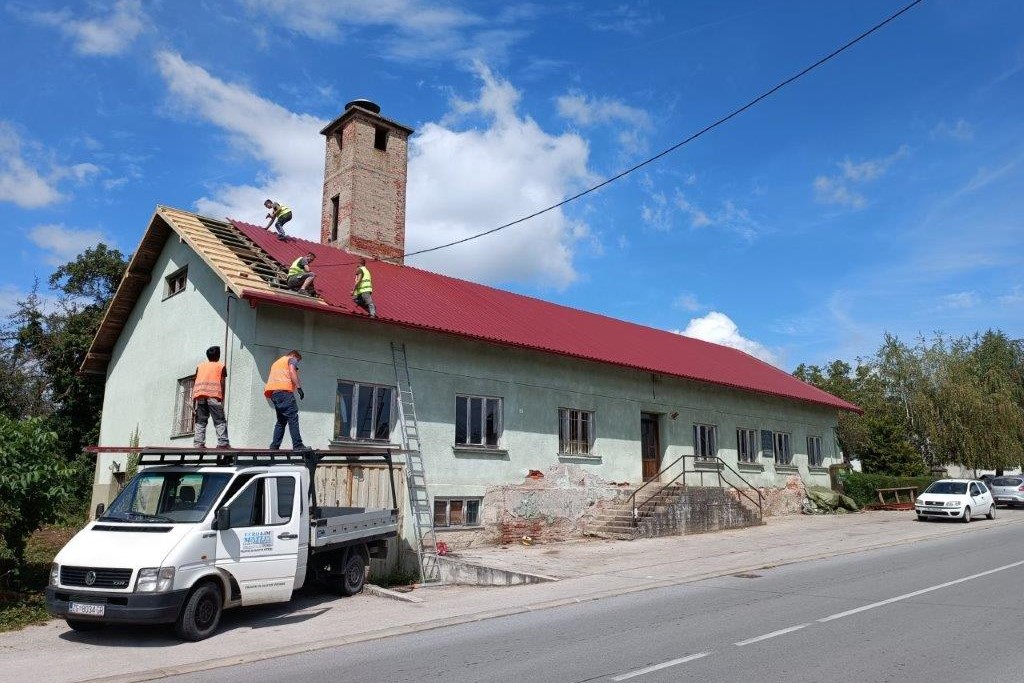 Društveni dom Bunjani