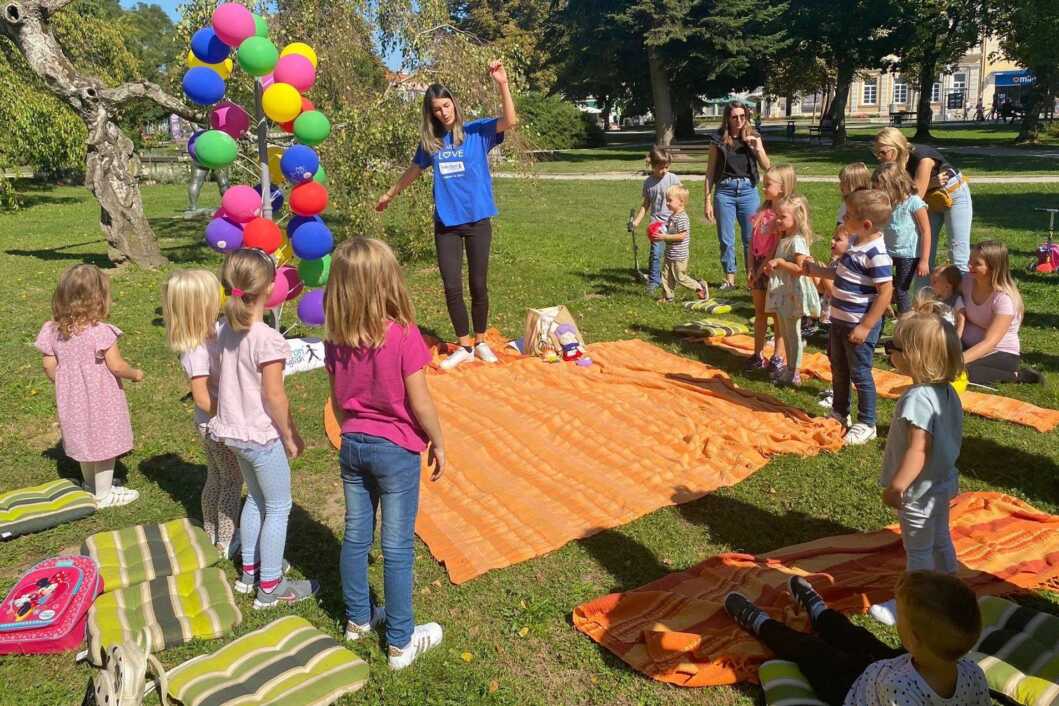 Helen Doron radionica u koprivničkom parku uvijek pobudi veliko zanimanje mališana