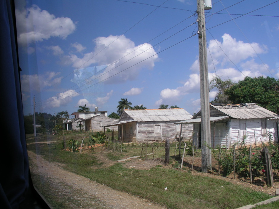 Siromašne kubanske kuće sklepane po sistemu 'sam svoj majstor'
