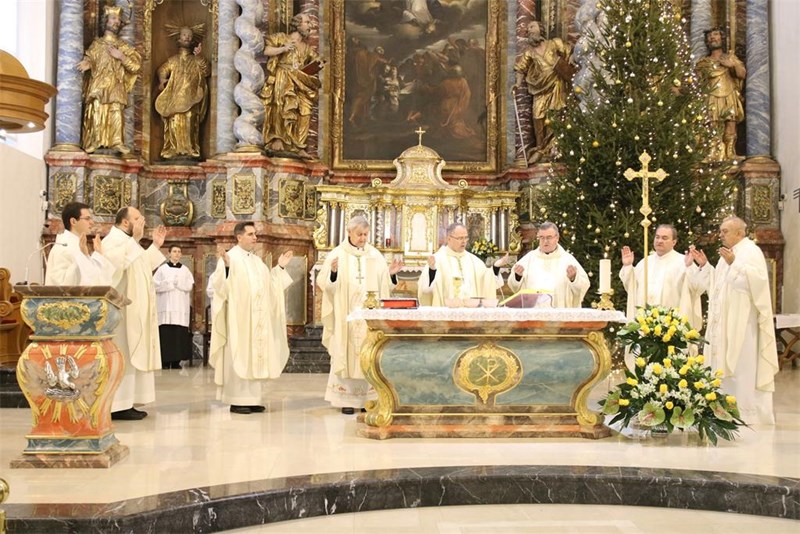 Misno slavlje na Božić u varaždinskoj katedrali