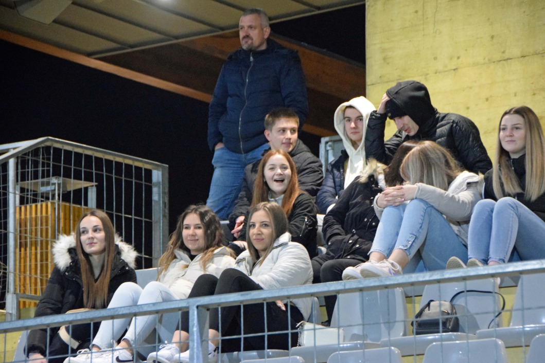 Publika na turniru u Đurđevcu