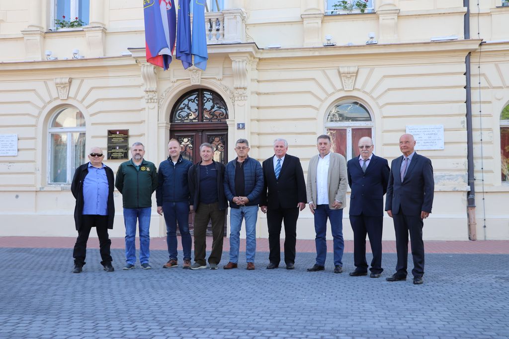 Jakšić i vojni zapovjednici